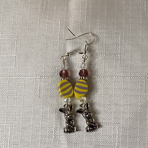 Handcrafted Easter Egg w/Bunny Earrings - Picture 3 of 5